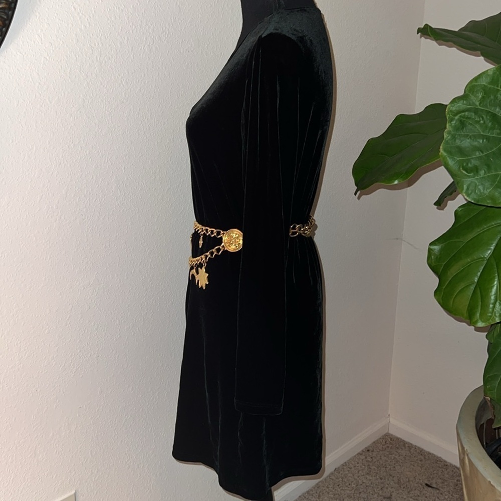 Banana Republic Women’s Black Velvet Pullover Dress Size Large - Picture 10 of 16